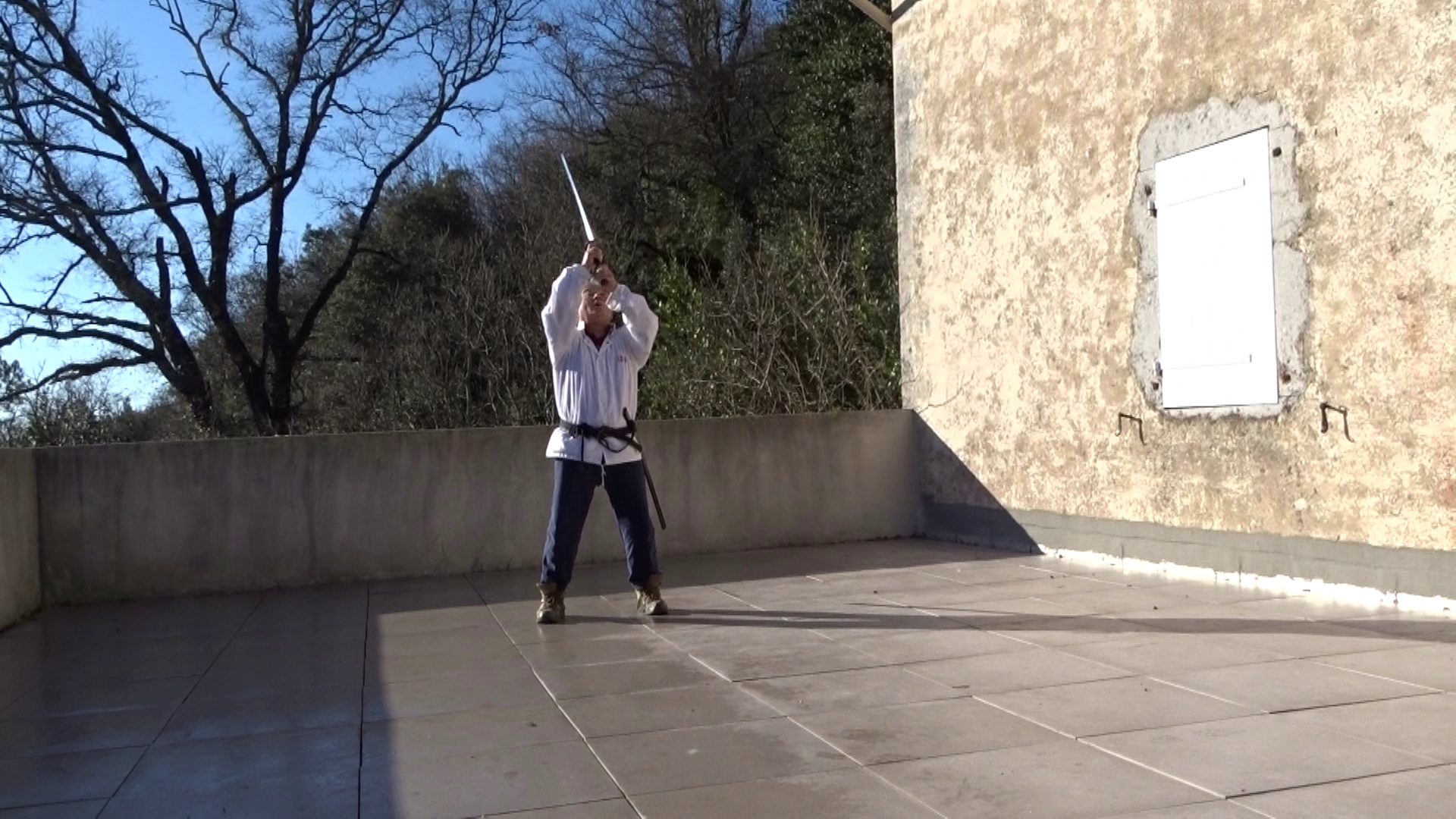 vlcsnap-2020-01-09-18h24m39s264